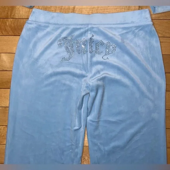 NEW! JUICY COUTURE Velour OG Bling Tracksuit Set Frosted Light Blue - Picture 8 of 8